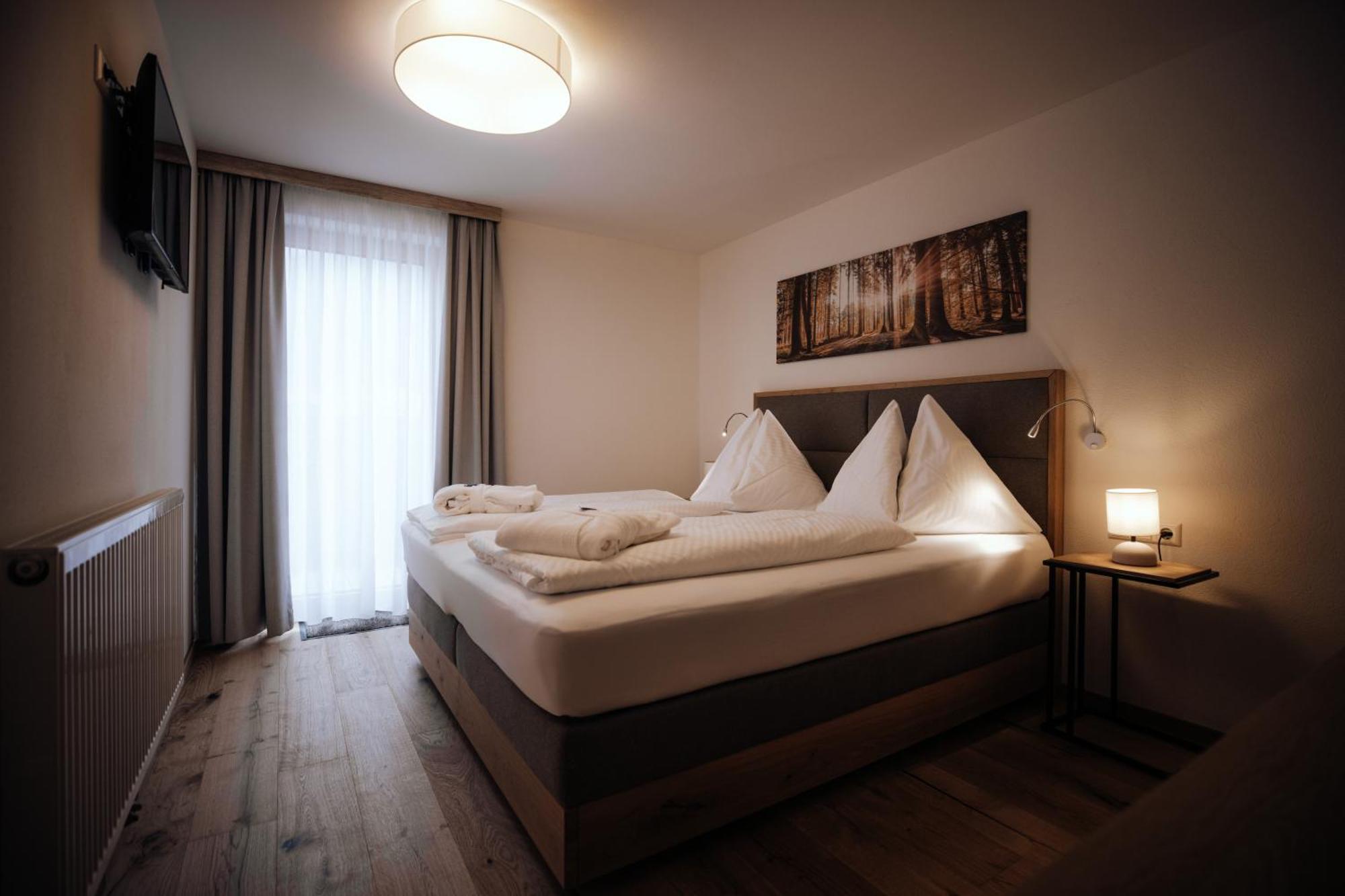 Forstauerwirt Hotel & Restaurant フォルスタウ エクステリア 写真