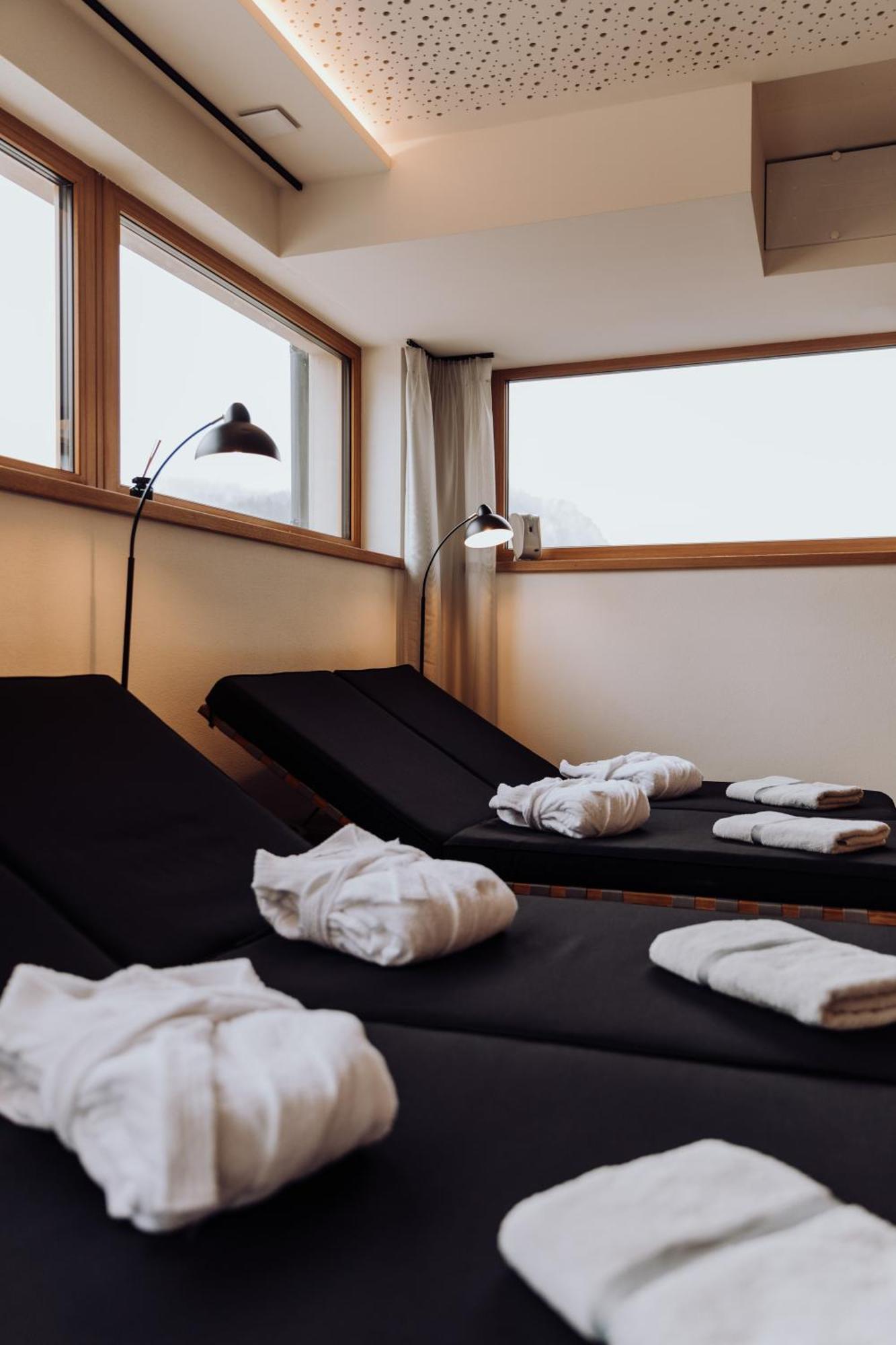 Forstauerwirt Hotel & Restaurant フォルスタウ エクステリア 写真