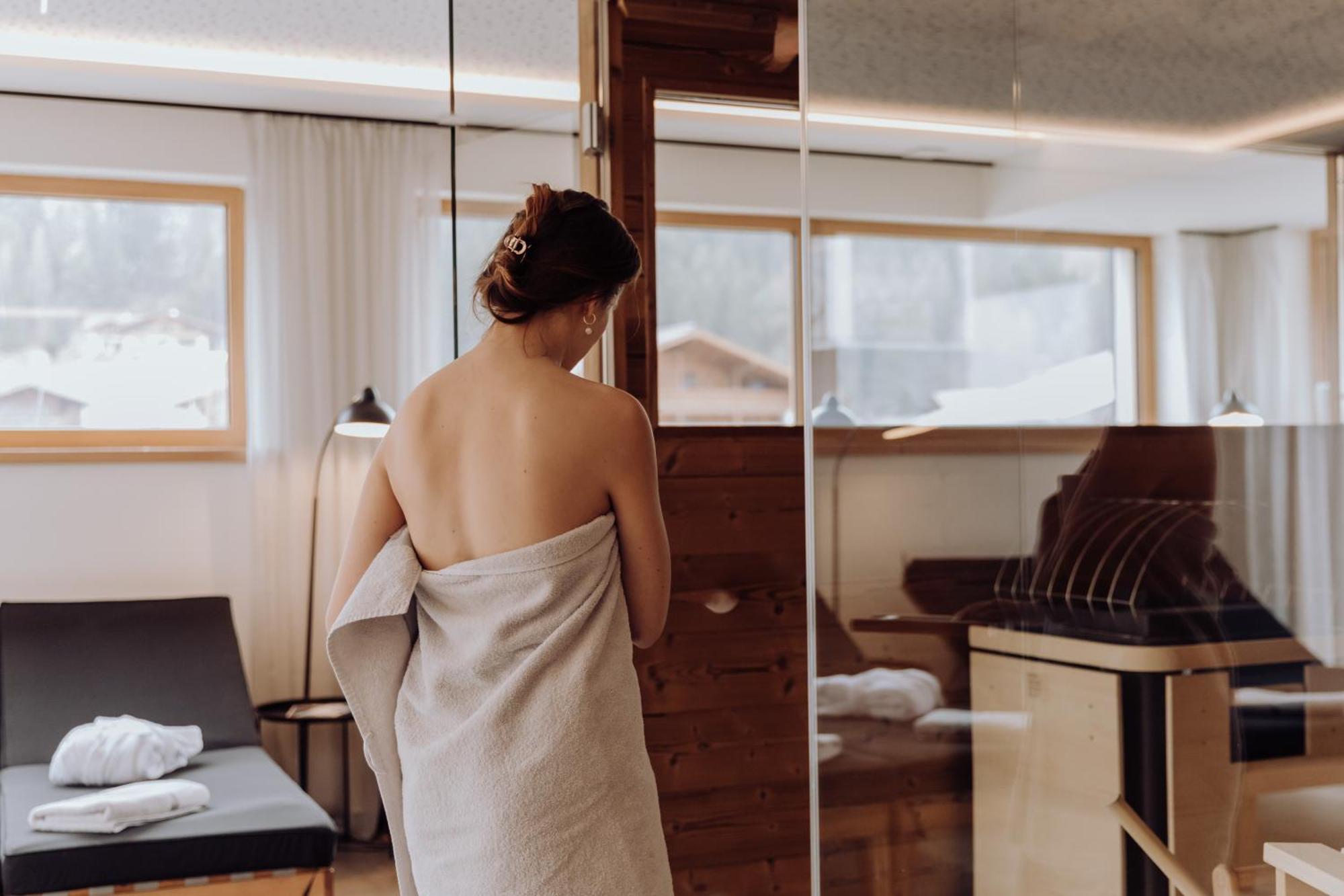 Forstauerwirt Hotel & Restaurant フォルスタウ エクステリア 写真
